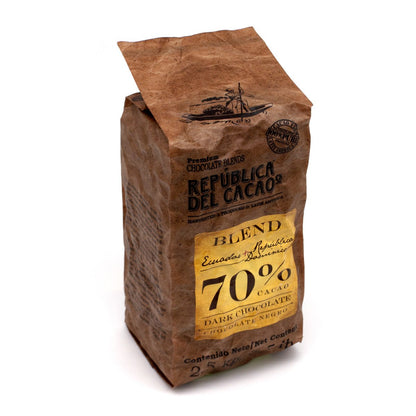 Republica del Cacao Ecuador-Dominican Republic 70% Dark Chocolate Buttons